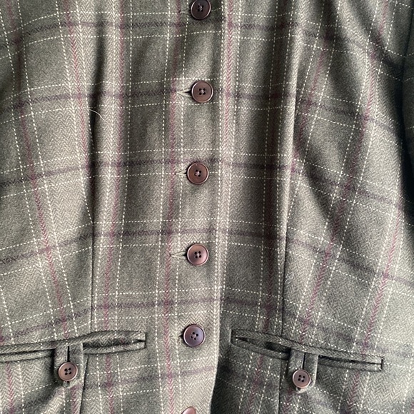 Banana Republic Plaid Button Front Wool and Cashmere Blazer - Picture 4 of 7